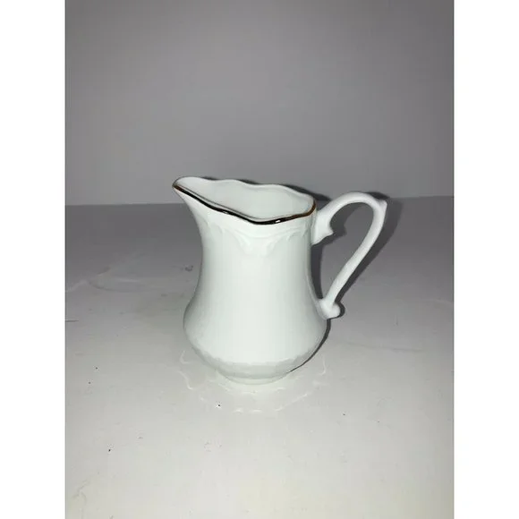 NEW Wtocrawek Made In Poland 17 Piece Porcelain Tea Set